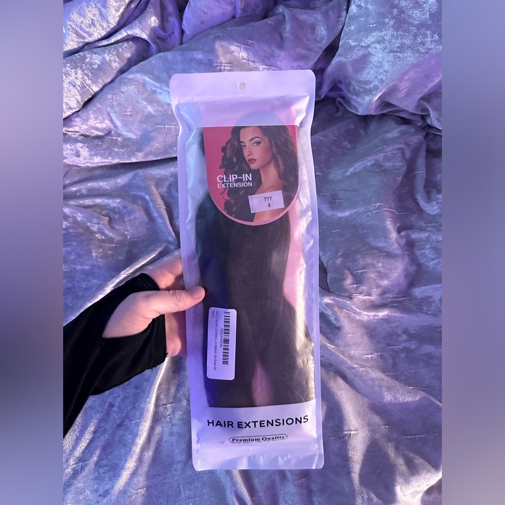 Brand new brown clip in hair extensions